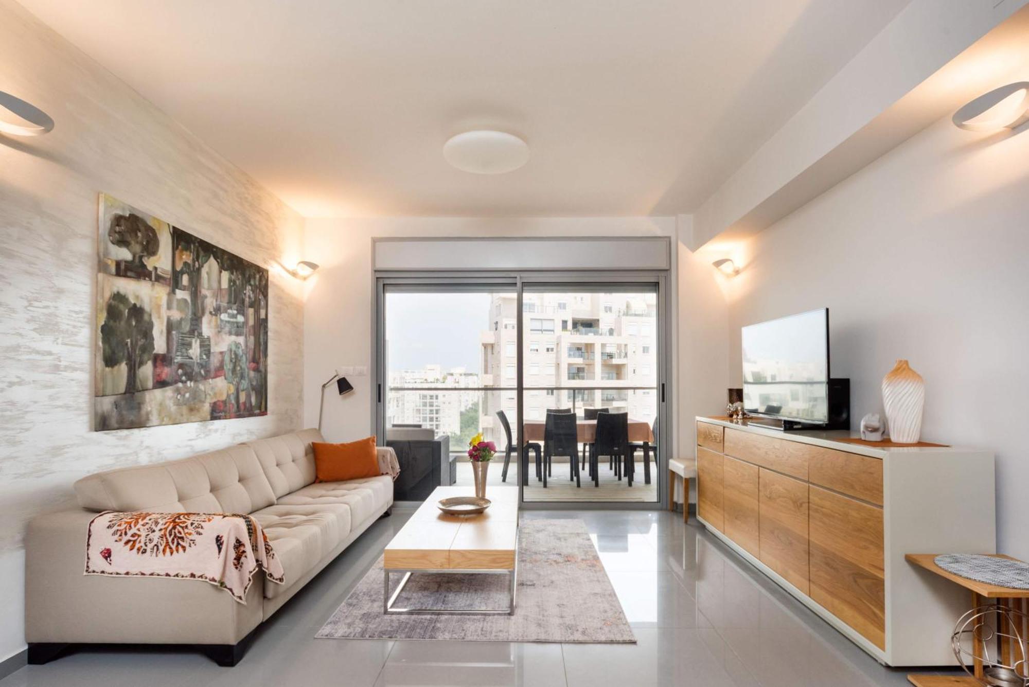 Urban Gem With Outdoor Lounge By Sea N' Rent Apartment Tel Aviv Bagian luar foto